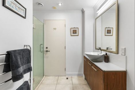 Photo of property in Augusta Apartments, 9/254 Willis Street, Te Aro, Wellington, 6011