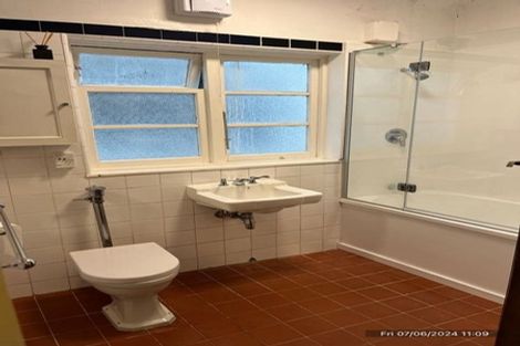 Photo of property in 2/193 The Terrace, Wellington Central, Wellington, 6011