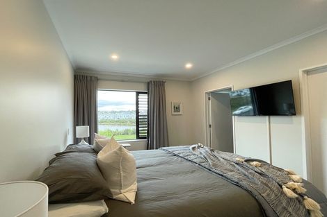 Photo of property in 41 Koura Drive, Red Beach, 0932