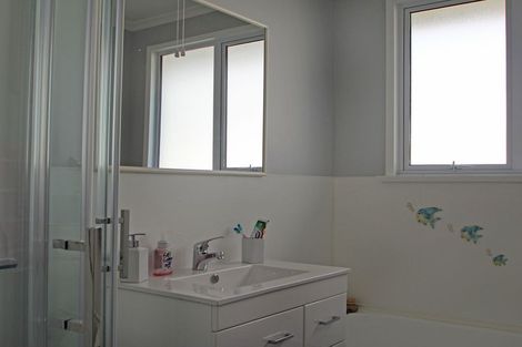 Photo of property in 7 Kenilworth Road, Oamaru North, Oamaru, 9400