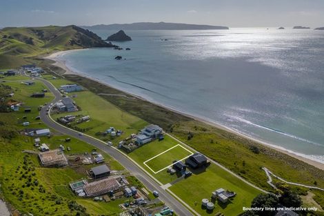 Photo of property in 42 Skippers Road, Opito Bay, Whitianga, 3592