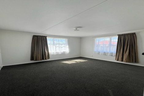 Photo of property in 6 Perry Place, Bader, Hamilton, 3206