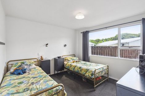 Photo of property in 14 Cypress Grove, Paraparaumu, 5032