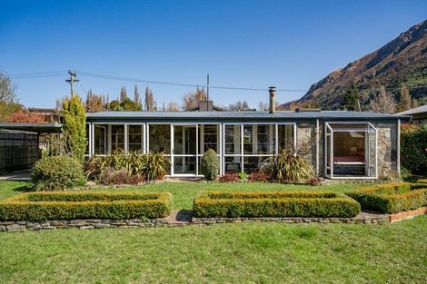 Photo of property in 180 Kent Street, Kingston, Athol, 9793