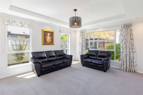 Photo of property in 11 Old Red Barn Road, Halswell, Christchurch, 8025