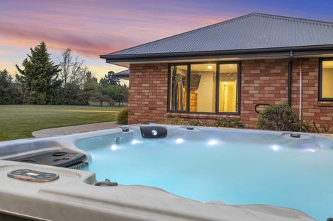 Photo of property in 39 Loburn Whiterock Road, Loburn, Rangiora, 7472