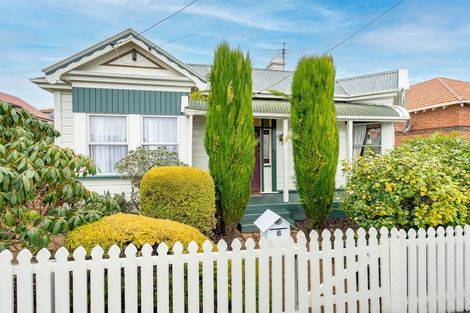Photo of property in 6 Bernard Street, Kenmure, Dunedin, 9011