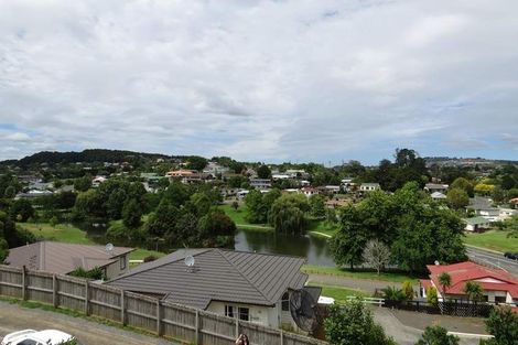 Photo of property in 20 Brownlee Place, Pukekohe, 2120