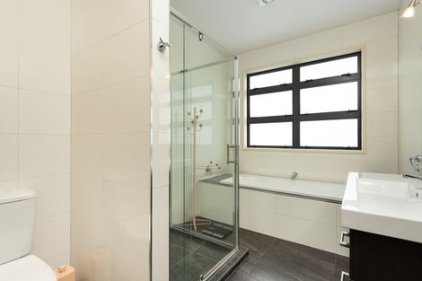 Photo of property in 6 Ella Place, Grandview Heights, Hamilton, 3200