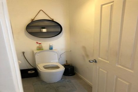 Photo of property in 9 Kent Road, Manurewa, Auckland, 2102