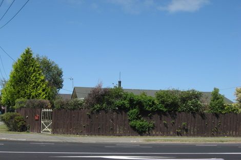 Photo of property in 371 Yaldhurst Road, Russley, Christchurch, 8042