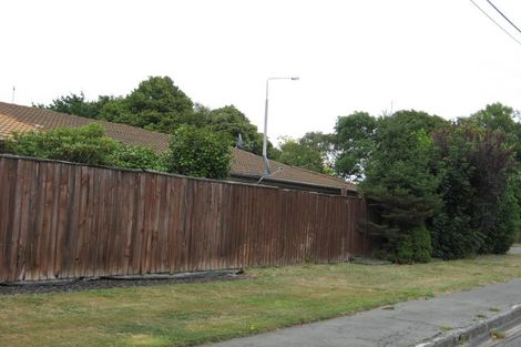 Photo of property in 35 Bowen Street, Upper Riccarton, Christchurch, 8041