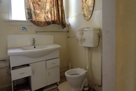 Photo of property in 19 Melbourne Street, South Dunedin, Dunedin, 9012