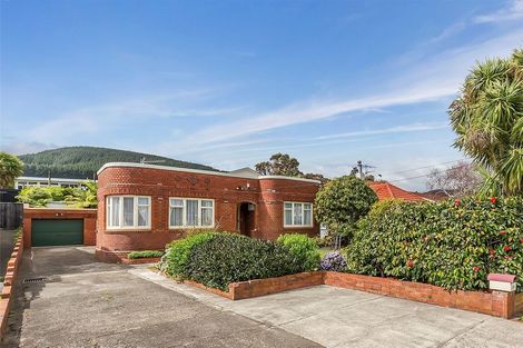 Photo of property in 20 Handyside Street, Tawa, Wellington, 5028