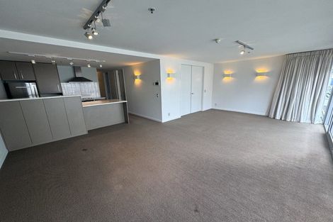 Photo of property in Montreaux Apartments, 9c/164 The Terrace, Wellington Central, Wellington, 6011