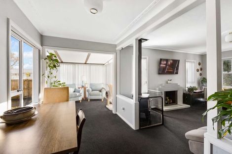 Photo of property in 439 Broadway, Stratford, 4332