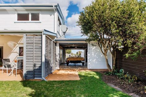 Photo of property in 56 Landing Road, Whakatane, 3120