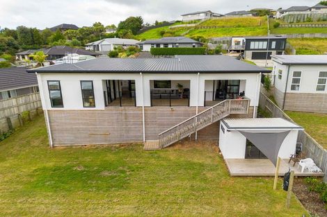 Photo of property in 19 Bob Carter Place, Welcome Bay, Tauranga, 3175