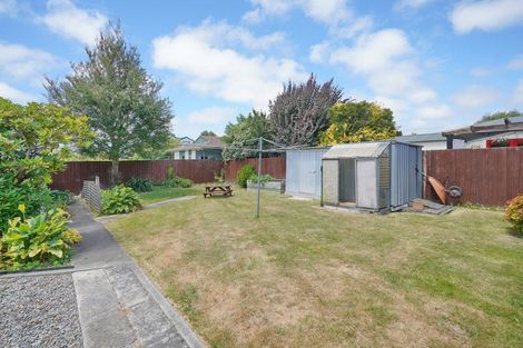 Photo of property in 76 Main North Road, Woodend, 7610