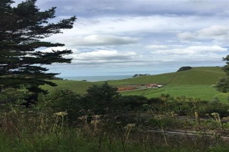 Photo of property in 155 Rockell Road, Whananaki, Hikurangi, 0181