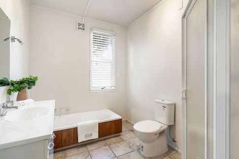 Photo of property in 50 Potter Road, Dairy Flat, Albany, 0792