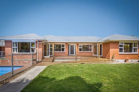 Photo of property in 28 Craven Street, Sockburn, Christchurch, 8042