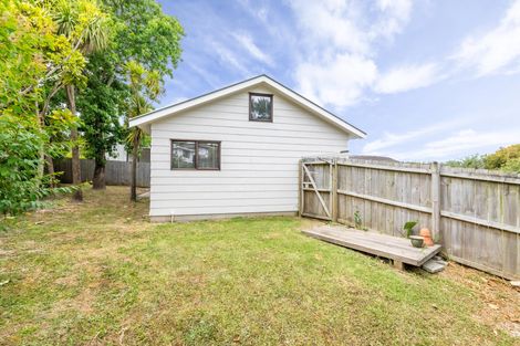 Photo of property in 105a Moire Road, West Harbour, Auckland, 0618