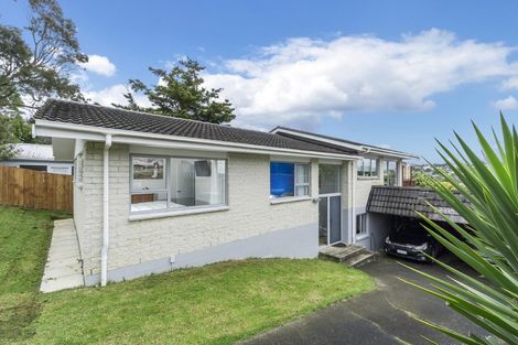 Photo of property in 24 Shanaway Rise, Hillcrest, Auckland, 0627