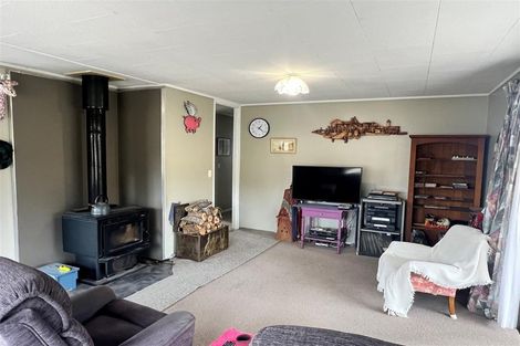 Photo of property in 14 Andersen Street, Reefton, 7830
