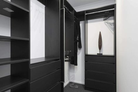 Photo of property in 13 Aarts Place, One Tree Point, 0118