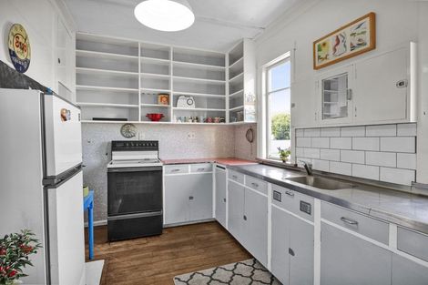 Photo of property in 53 Dorset Avenue, Westown, New Plymouth, 4310