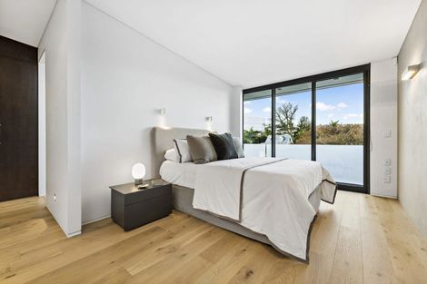 Photo of property in 25a West End Road, Herne Bay, Auckland, 1022