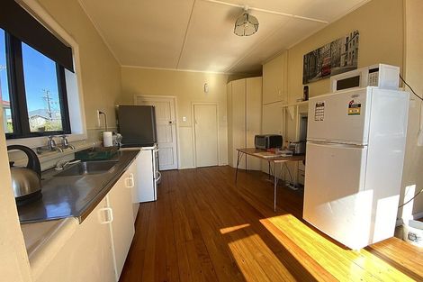 Photo of property in 19 Kent Terrace, Midhirst, Stratford, 4394