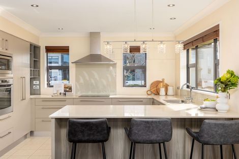 Photo of property in 9 Old Red Barn Road, Halswell, Christchurch, 8025