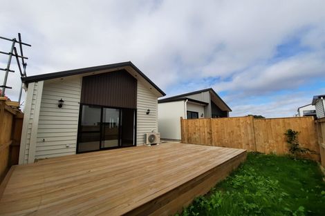 Photo of property in 11 Te Rauroha Street, Papakura, 2110