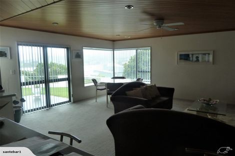 Photo of property in 30 Molyneux Close, Whitby, Porirua, 5024