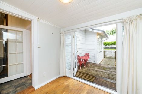 Photo of property in 25 Hunia Street, Marton, 4710