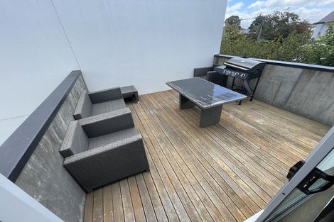 Photo of property in 2/50 Perth Street, Richmond, Christchurch, 8013