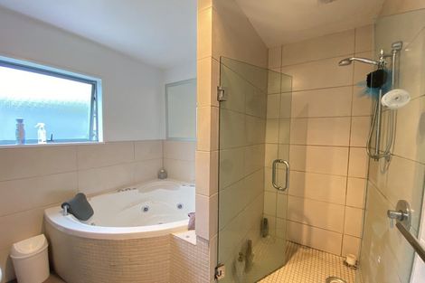 Photo of property in 14a Williams Street, Sunshine Bay, Queenstown, 9300