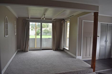 Photo of property in 35 Frederick Street, Carterton, 5713