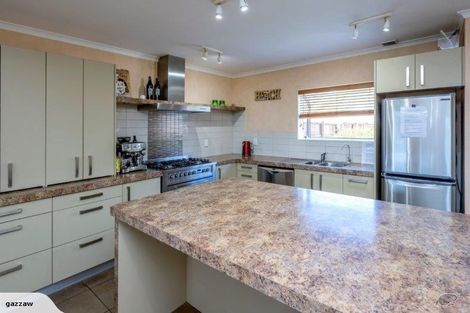 Photo of property in 3 Norna Grove, Waikawa Beach, Levin, 5573