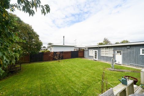 Photo of property in 2 Tern Place, Hokowhitu, Palmerston North, 4410