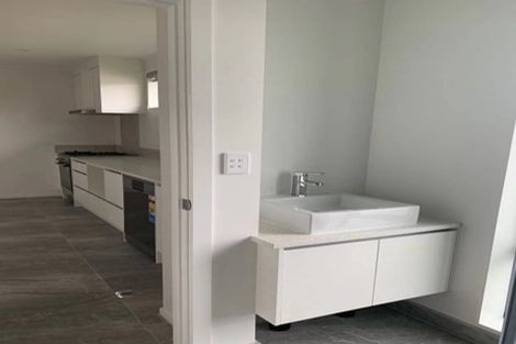 Photo of property in 4 Sydney Place, Flagstaff, Hamilton, 3210