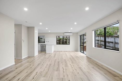 Photo of property in 54 Mili Way, Ranui, Auckland, 0612