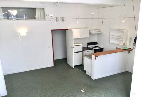 Photo of property in Aulsebrooks Apartments, 1/178 Wakefield Street, Te Aro, Wellington, 6011