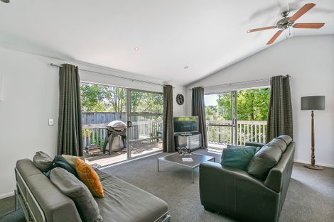 Photo of property in 60 Alexander Avenue, Torbay, Auckland, 0630