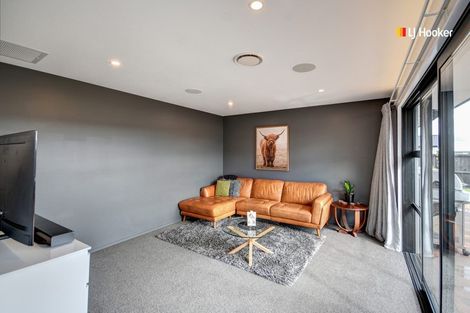 Photo of property in 10 Kinloch Place, Mosgiel, 9024