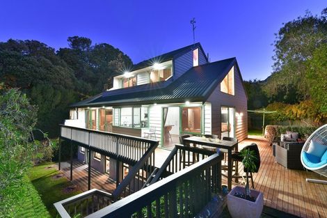 Photo of property in 18 Whale Cove, Stanmore Bay, Whangaparaoa, 0932