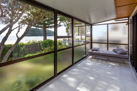 Photo of property in 126 Seaview Road, Whangamata, 3620