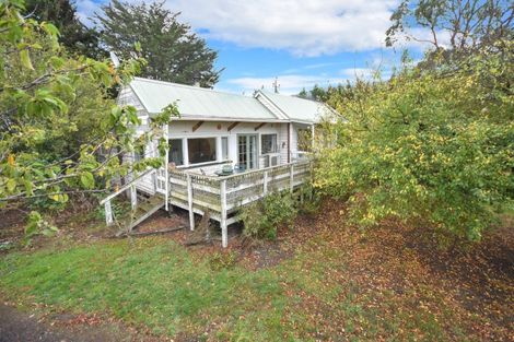 Photo of property in 369 Maungatua Road, Woodside, Outram, 9073